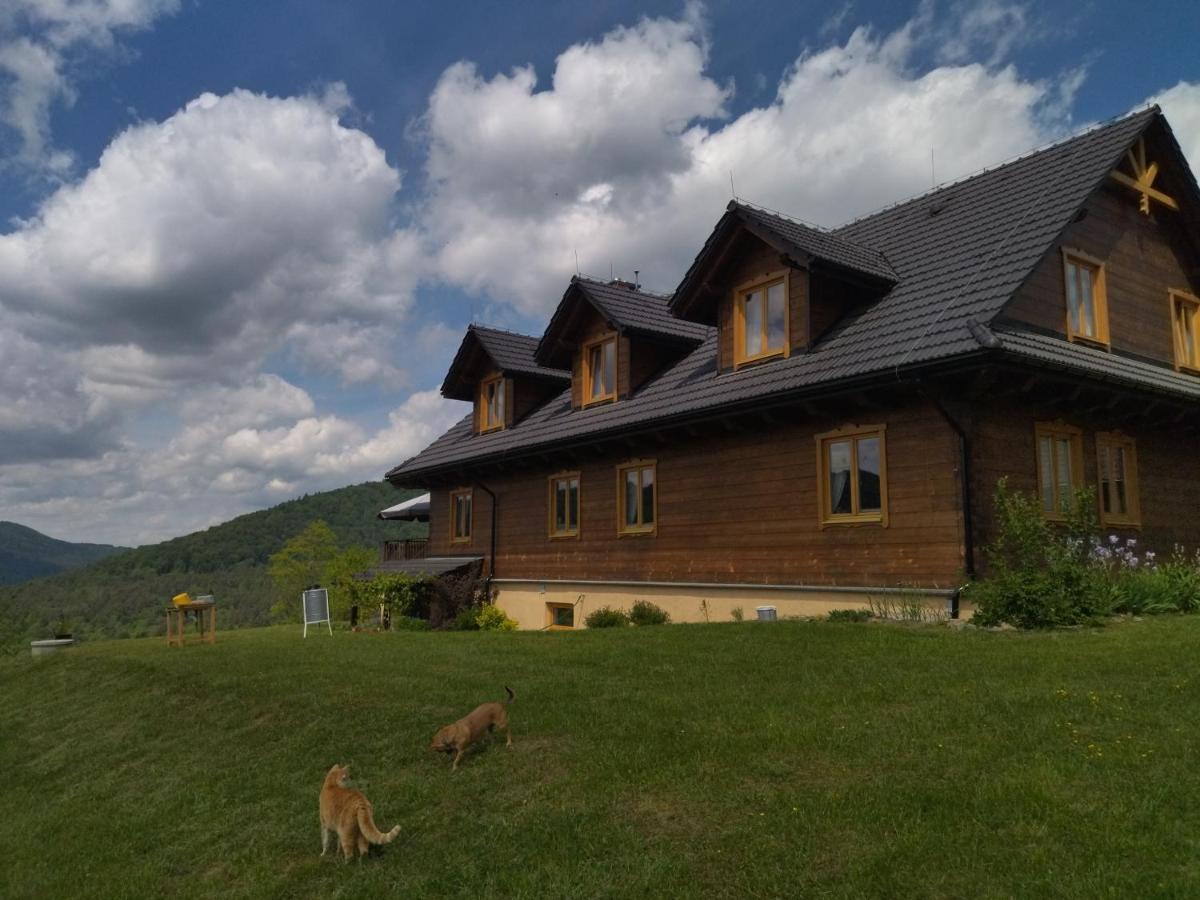 Orlik - Pokoje Goscinne Uscie Gorlickie Exterior foto